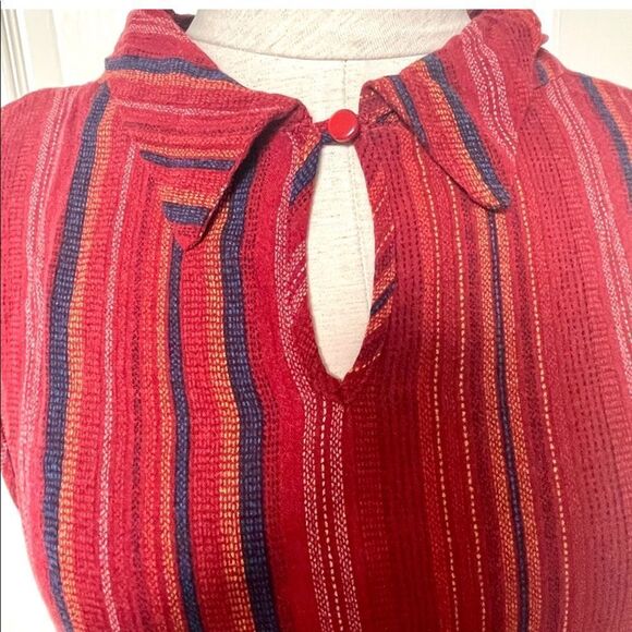 Monteau red striped collared sleeveless top - Picture 6 of 14